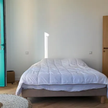 Appartamento Superbe 4 Pièces Dans De Charme Rénovée Proche Plages Et Centre D'antibes, Côte D'azur