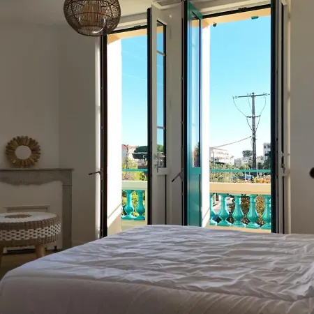 Superbe 4 Pièces Dans De Charme Rénovée Proche Plages Et Centre D'antibes, Côte D'azur Appartamento Antibes