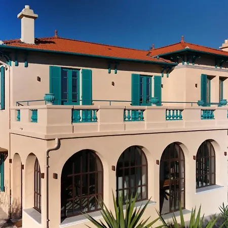 Superbe 4 Pièces Dans De Charme Rénovée Proche Plages Et Centre D'antibes, Côte D'azur Appartamento *