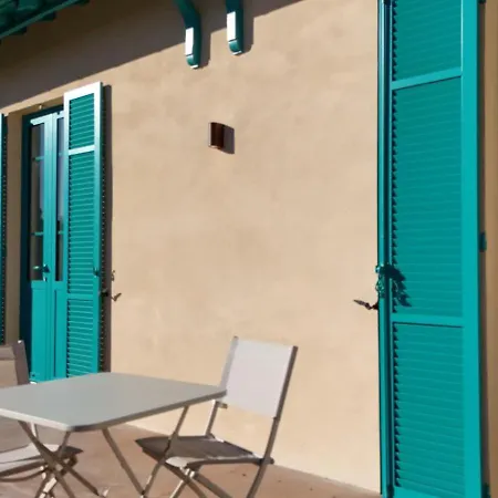 Apartamento Superbe 4 Pièces Dans De Charme Rénovée Proche Plages Et Centre D'antibes, Côte D'azur